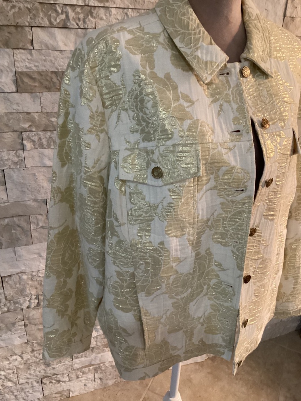 Laura Ashley gold metallic floral jacket - Picture 3 of 9